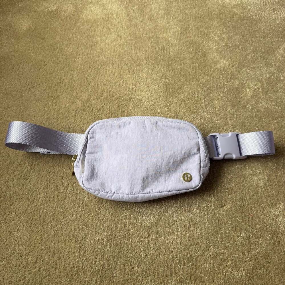 Lululemon Everywhere Belt Bag 1 L 9460